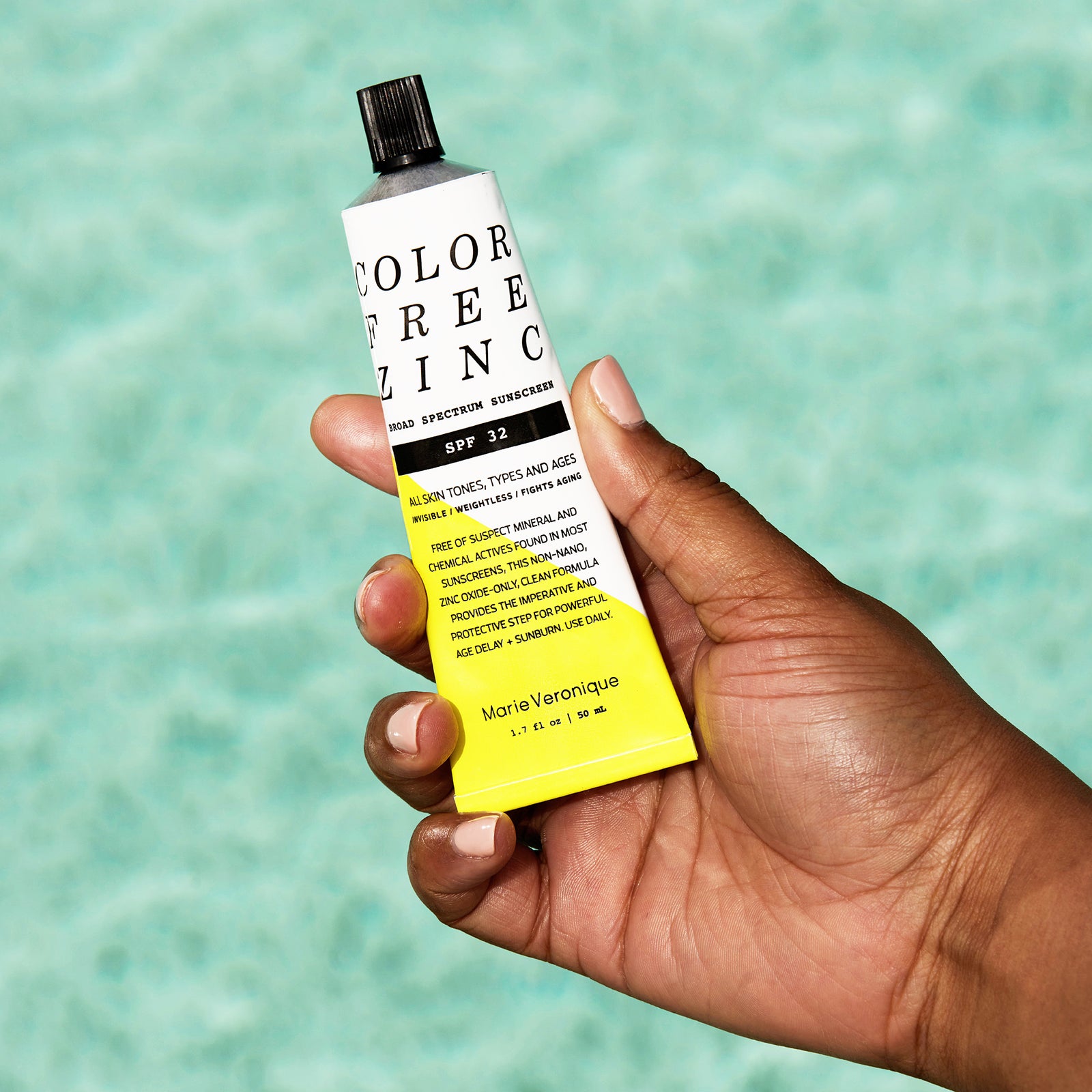 リフレッシュ UV プロテクト SPF 48/PA+++ 30ml COLORFREE ZINC Broad Spectrum Sunscreen | SPF 32 - Marie